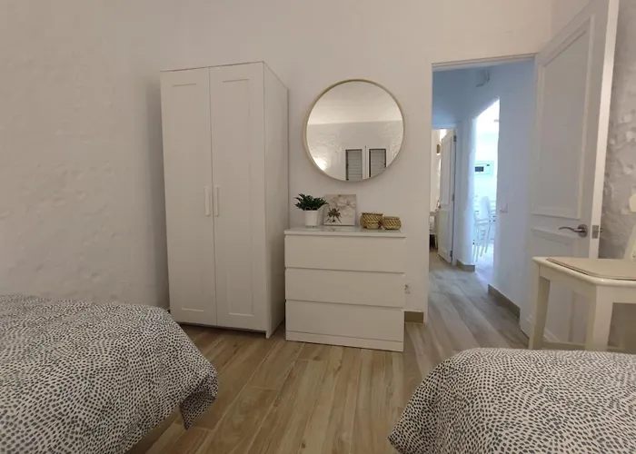 Relax With Parking プラヤ・デル・イングレス